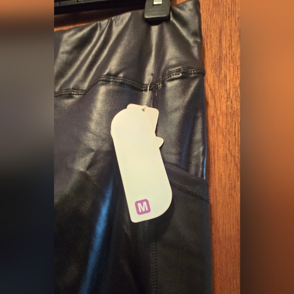 Shosho Sport Black Faux Leather & Mesh Leggings SzM - Picture 2 of 6